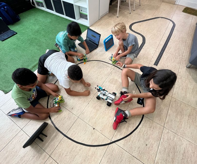 Cómo mantener la mente activa de los niños durante el verano